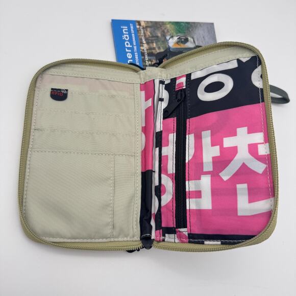 Sherpani Rio Passport Wallet Travel Card ID Holder Wristlet Cactus NEW Rei Coop - Picture 3 of 5